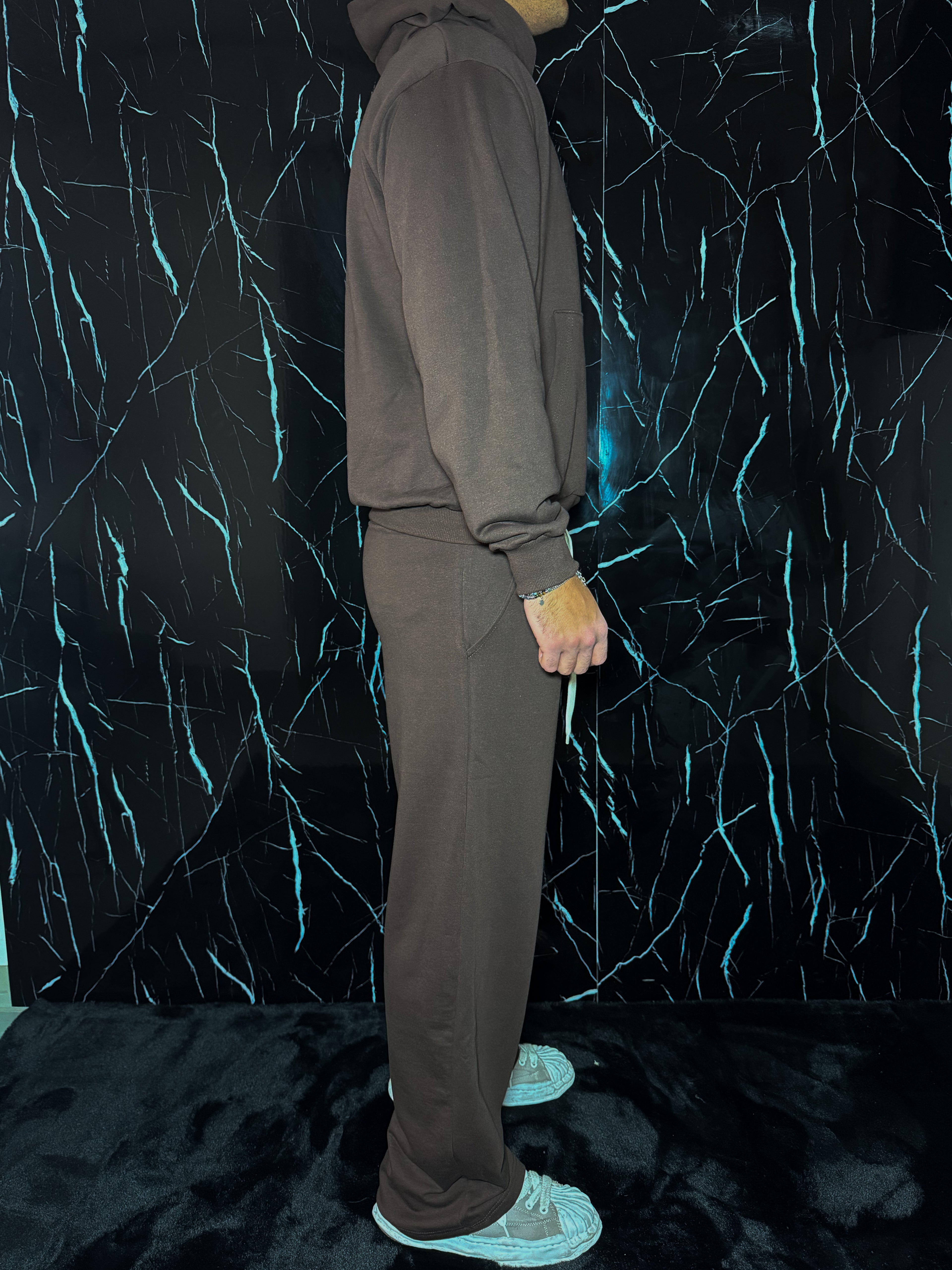 Coordinato tuta marrone