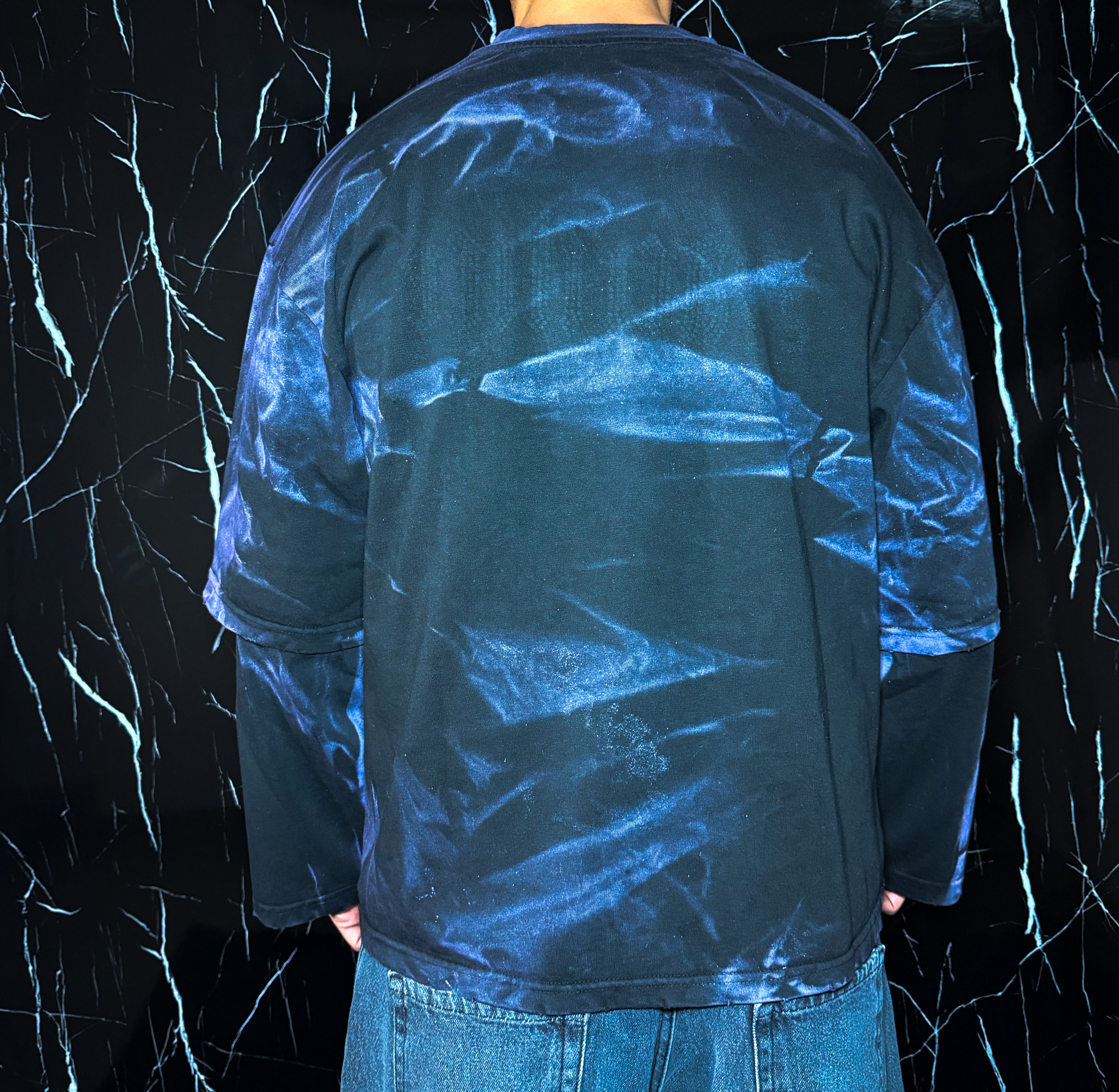 Long sleeve space