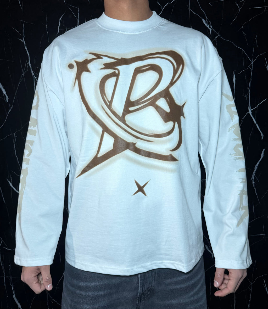 Long sleeve star