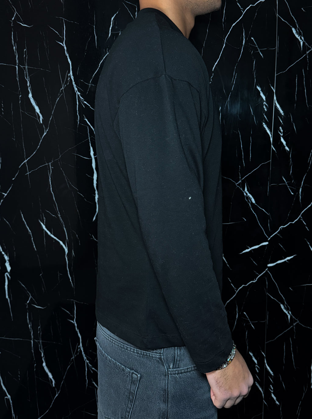 Long sleeve total black