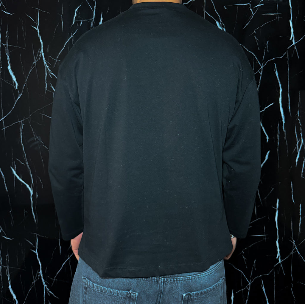 Long sleeve total black